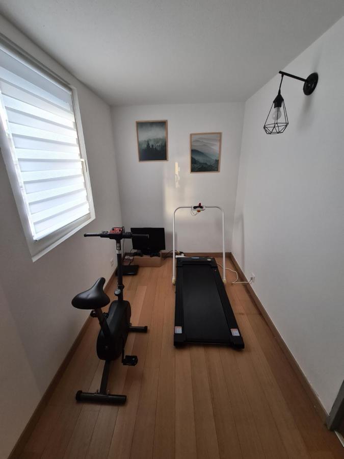 Agreable Appartement Avec Spa Proche De La Foret Bréchaumont 外观 照片