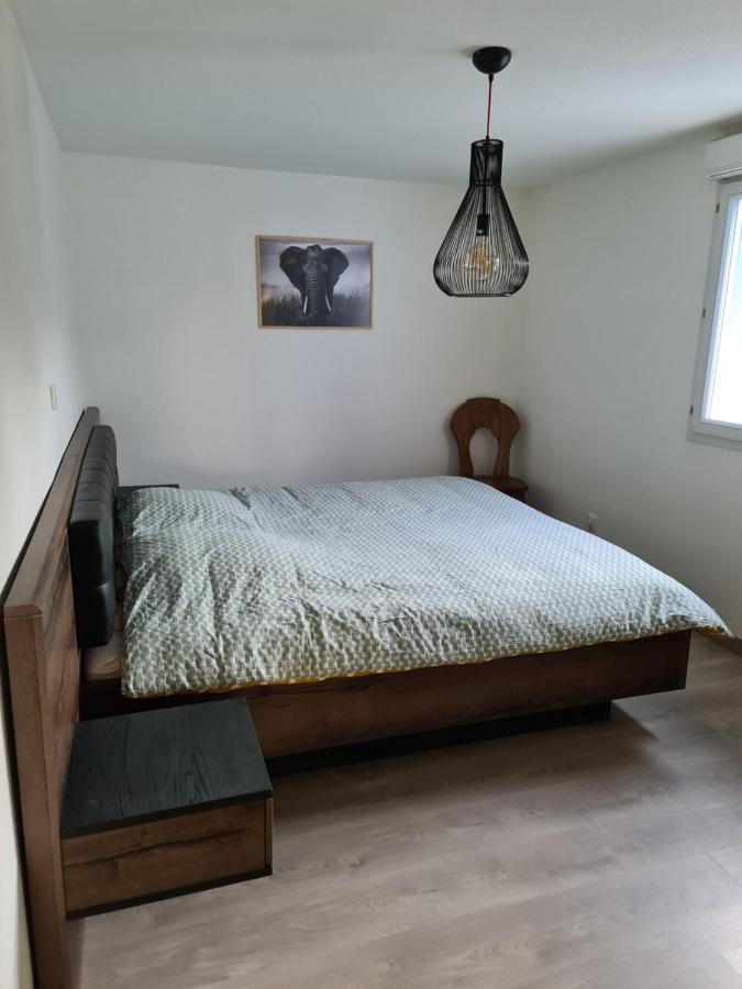 Agreable Appartement Avec Spa Proche De La Foret Bréchaumont 外观 照片