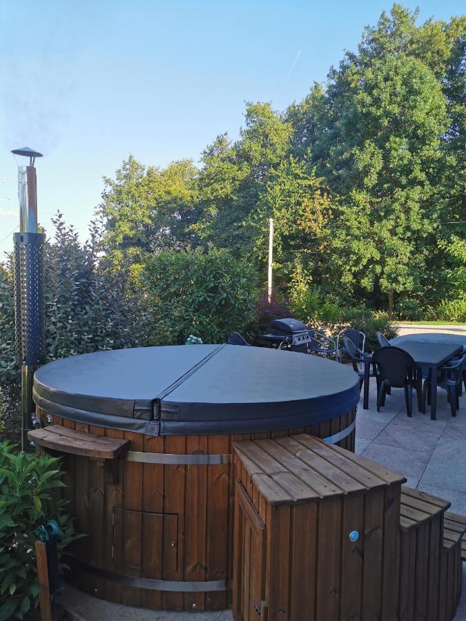 Agreable Appartement Avec Spa Proche De La Foret Bréchaumont 外观 照片